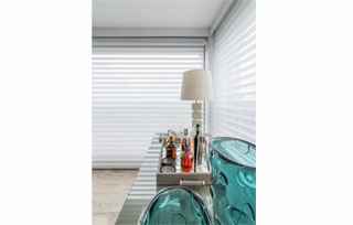 cortinas e persianas, peças que garantem conforto ambiental e estética
